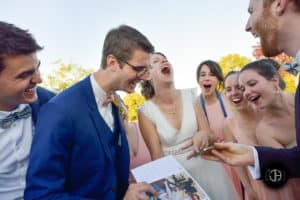 Photo mariage Gers, surprise des amis des mariés